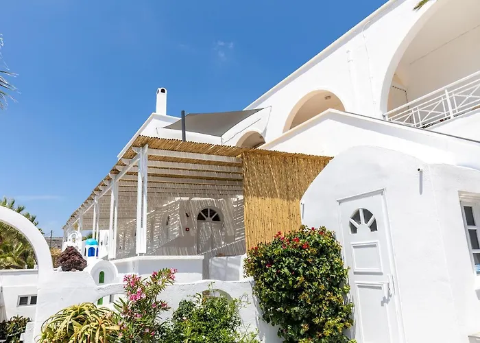 Blue Life Emporio (Santorini)