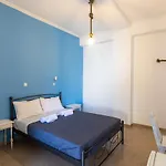 Blue Life Emporio (Santorini)
