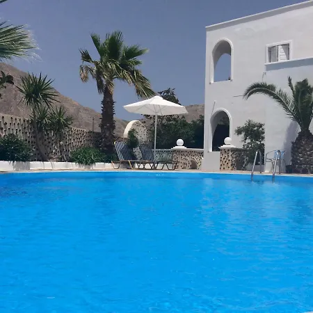 Blue Life 4* Emporio (Santorini)