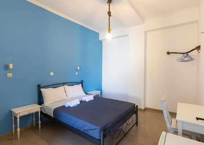 Blue Life Perivolos (Santorini)